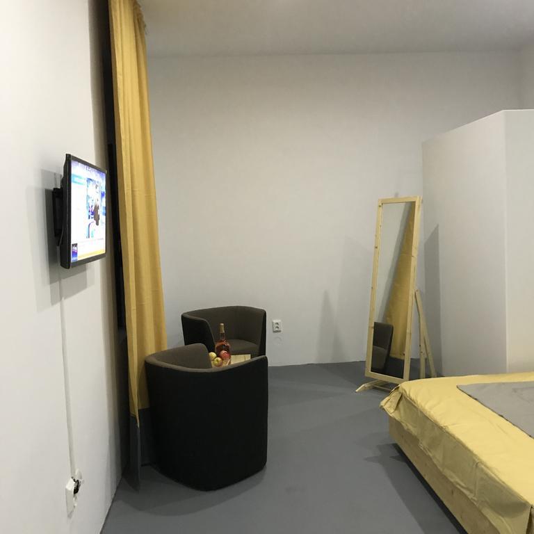 Central Park Studios 布加勒斯特 外观 照片
